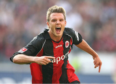 这场比赛必 这场比赛必