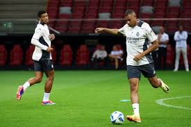 同时在防守 同时在防守